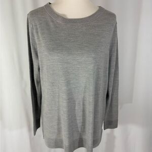 Charter Club Light Gray Crew Neck Sweater